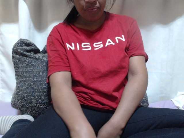 Anishey live cam on BongaCams