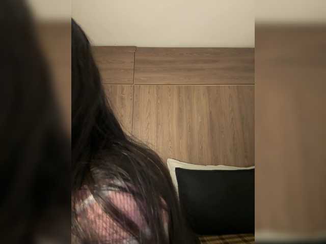 Anaisbeily live cam on BongaCams