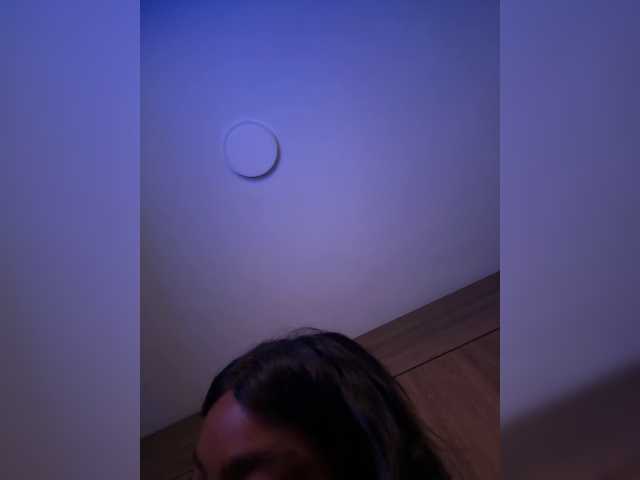 Anaisbeily live cam on BongaCams