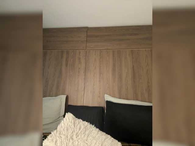 Anaisbeily live cam on BongaCams