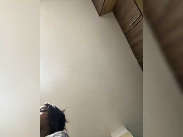 Anaisbeily live cam on BongaCams