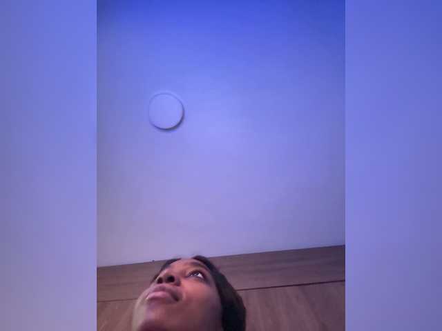 Anaisbeily live cam on BongaCams