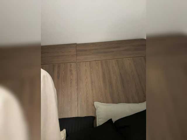 Anaisbeily live cam on BongaCams