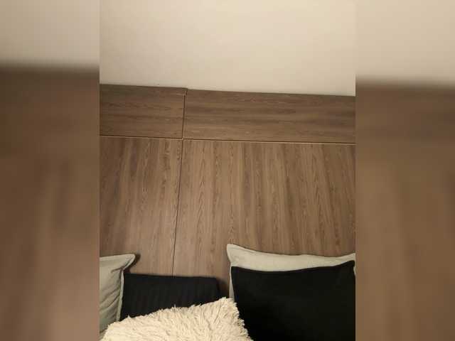 Anaisbeily live cam on BongaCams