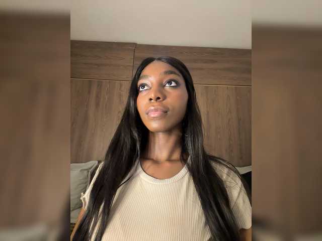Anaisbeily live webcam show