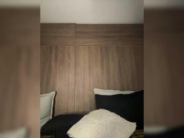 Anaisbeily live cam preview