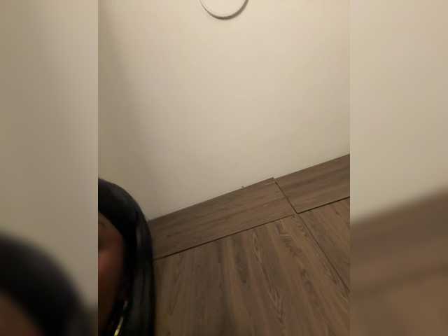Anaisbeily live cam on BongaCams