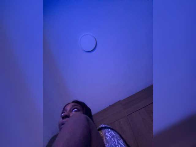 anaisbeily online
