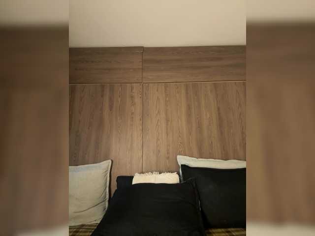 Anaisbeily live cam on BongaCams
