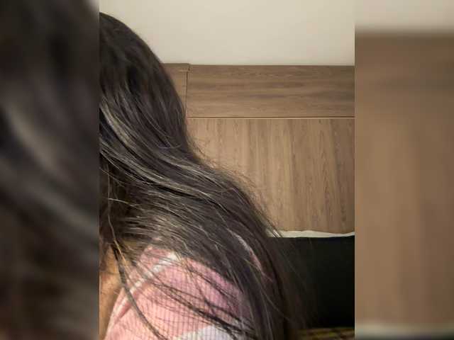 Anaisbeily live cam on BongaCams