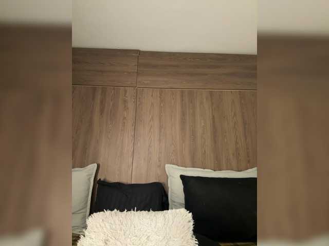Anaisbeily live cam on BongaCams