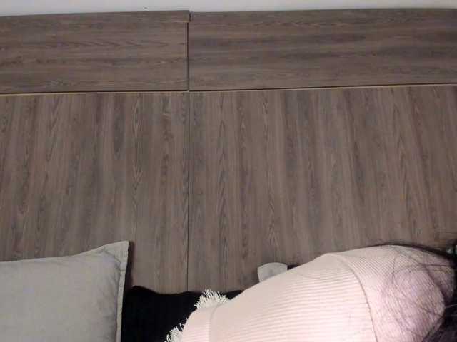 Anaisbeily live cam on BongaCams