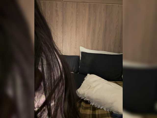 Anaisbeily live cam on BongaCams