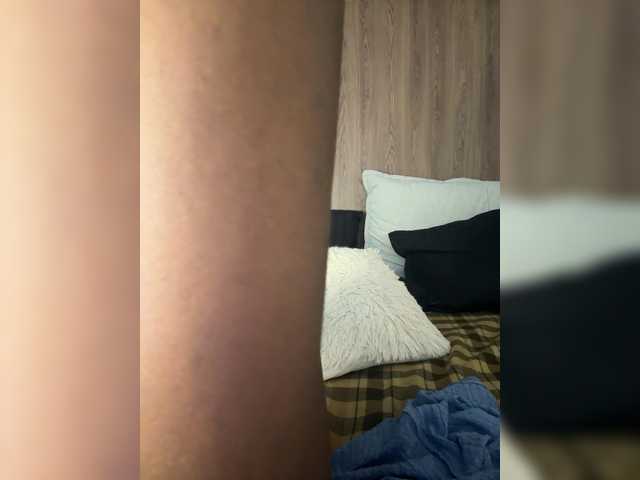 Anaisbeily live cam on BongaCams