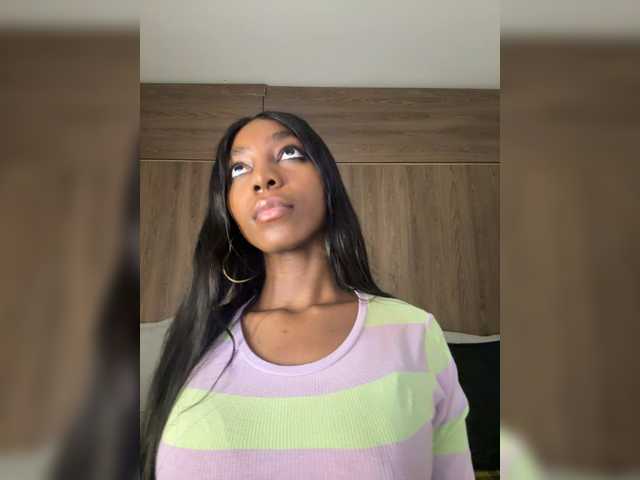 Anaisbeily live cam on BongaCams