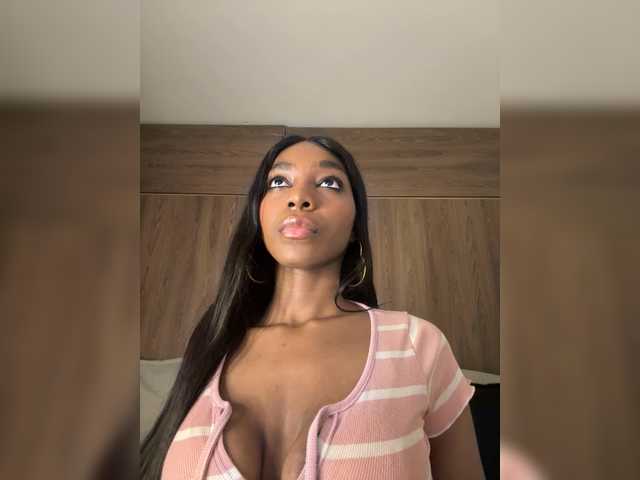 Anaisbeily live cam on BongaCams