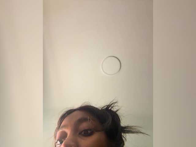 Anaisbeily live cam on BongaCams