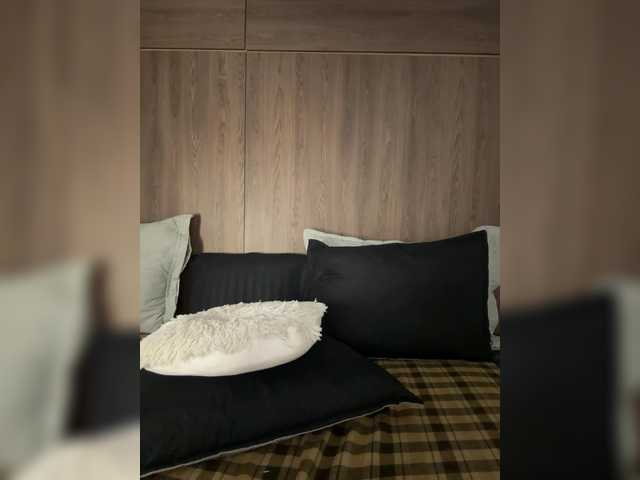 Anaisbeily live cam on BongaCams