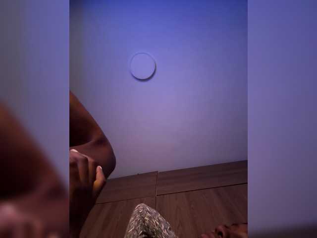 Anaisbeily live cam on BongaCams