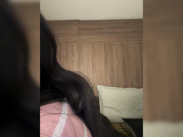 Anaisbeily live cam on BongaCams