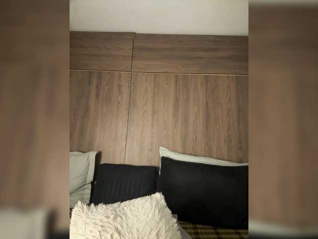 Anaisbeily live cam on BongaCams