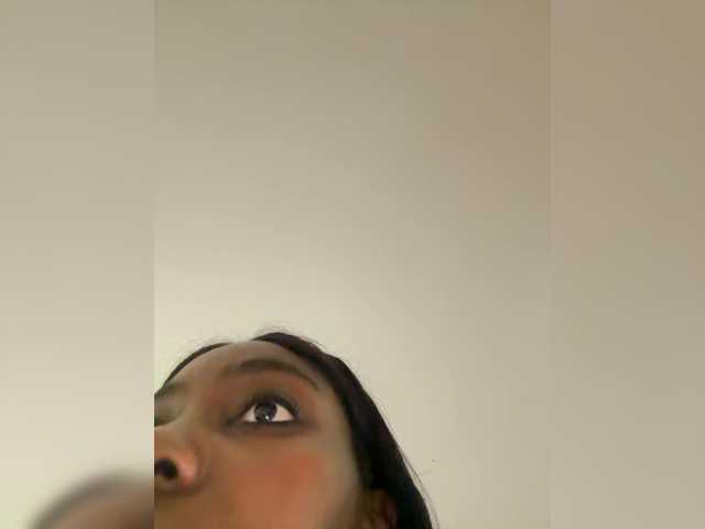 Anaisbeily live cam on BongaCams