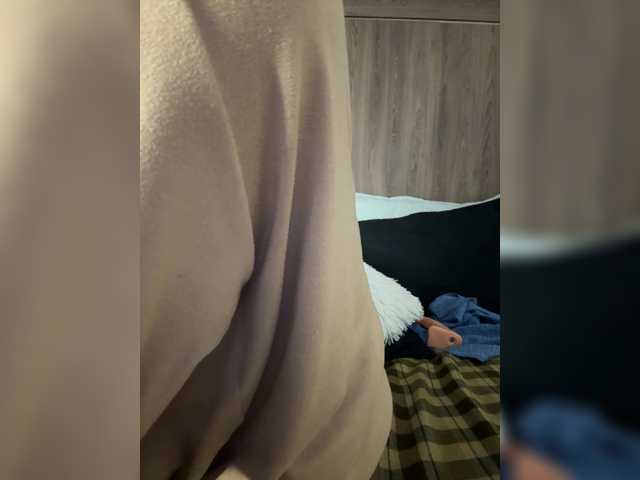 Anaisbeily live cam on BongaCams