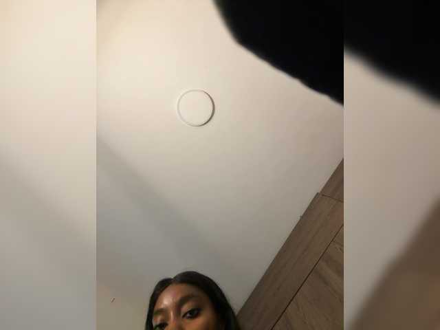 Anaisbeily live cam on BongaCams