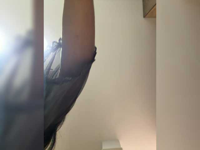 Anaisbeily live cam on BongaCams
