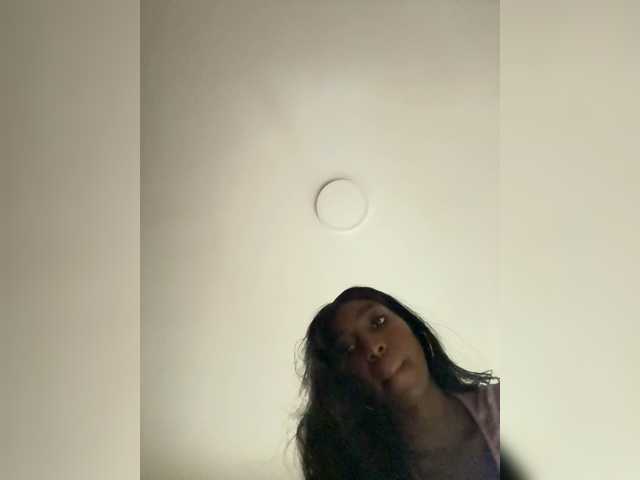 Anaisbeily live cam on BongaCams