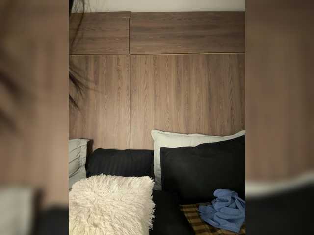 Anaisbeily live cam on BongaCams