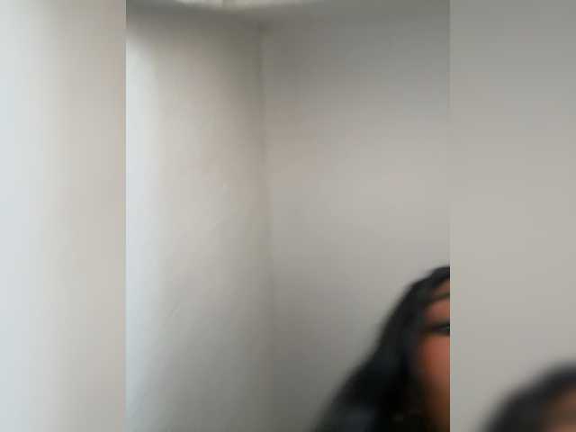 Anaisbeily live cam on BongaCams