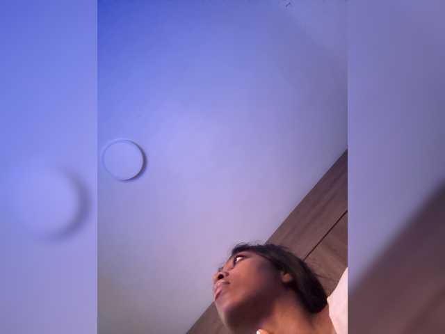 Anaisbeily live cam on BongaCams