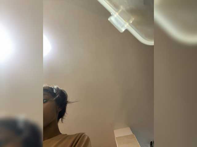 Anaisbeily live cam on BongaCams