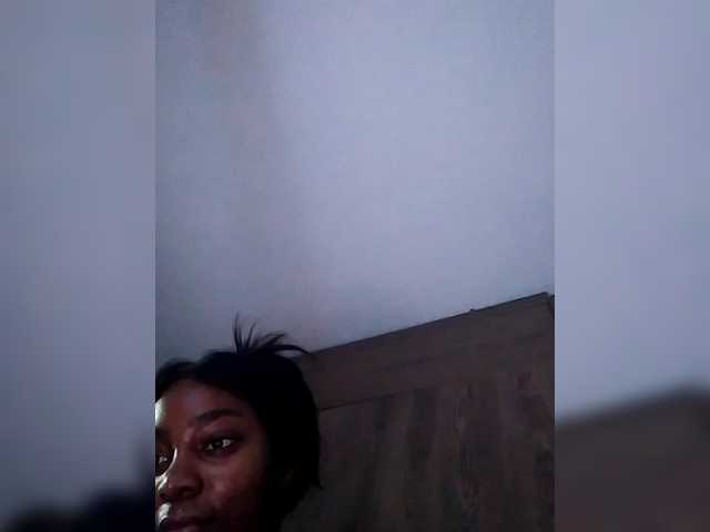 Anaisbeily live cam on BongaCams