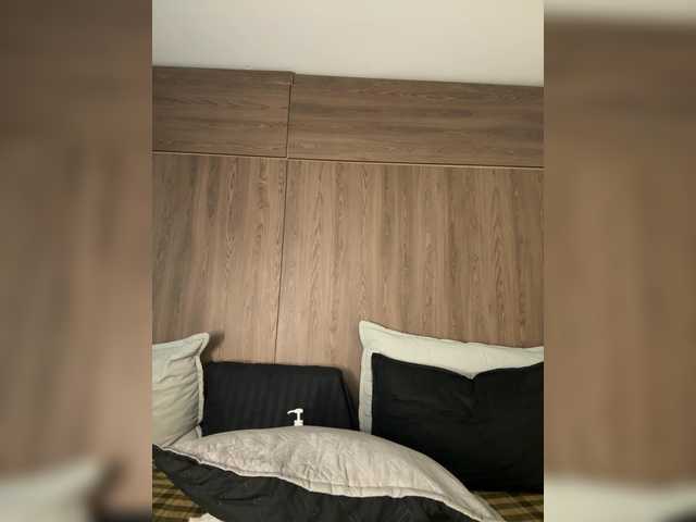 Anaisbeily live webcam show