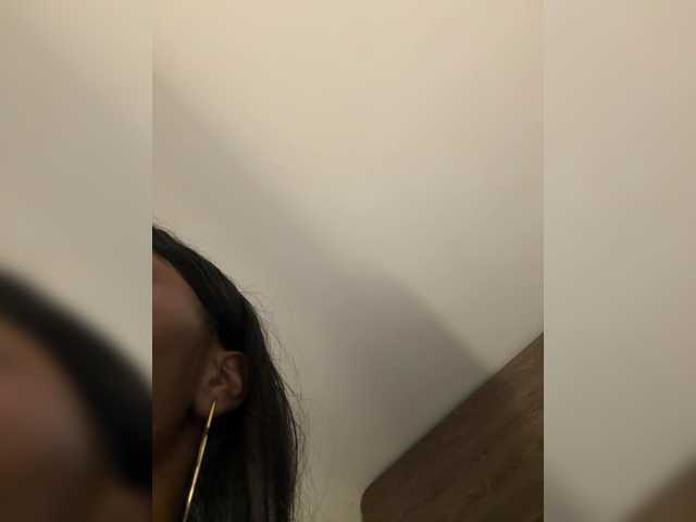 Anaisbeily live cam on BongaCams