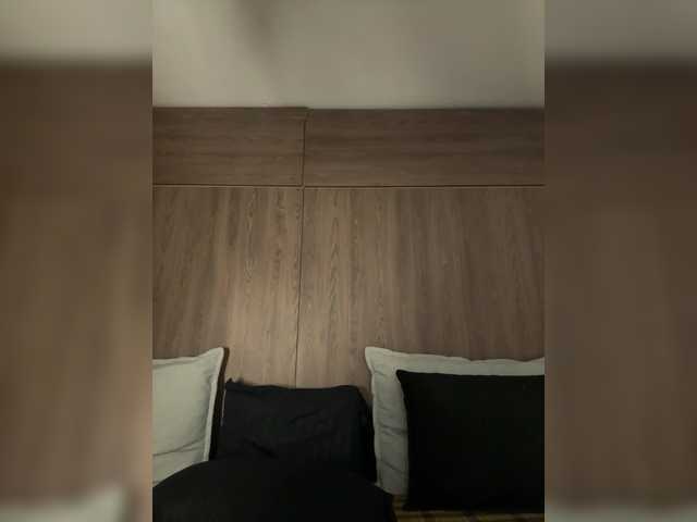 Anaisbeily live cam on BongaCams