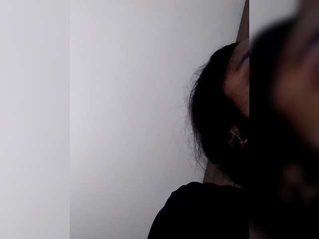 Anaisbeily live cam on BongaCams