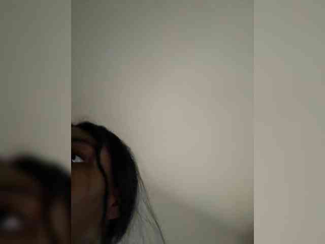 Anaisbeily private