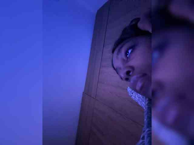 anayys webcam