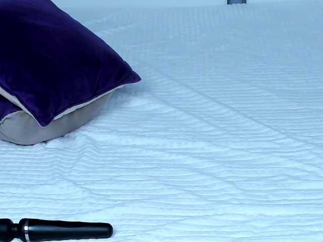 Excited-Blizzard live webcam show