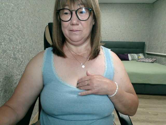 SonyaNightt live webcam show