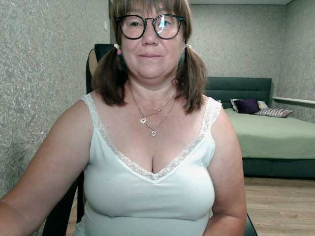 SonyaNightt live webcam show
