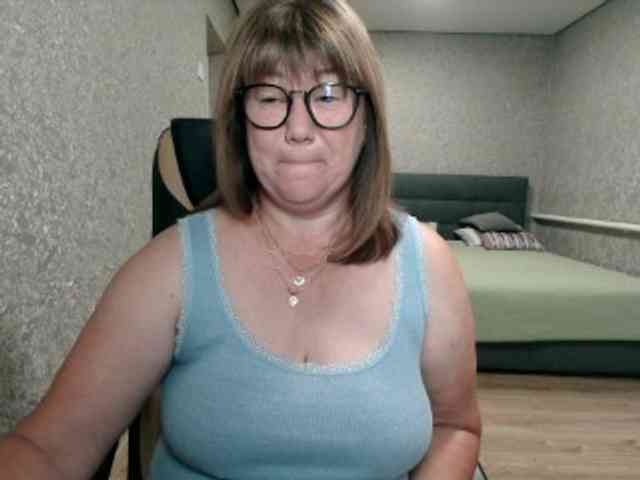 SonyaNightt webcam
