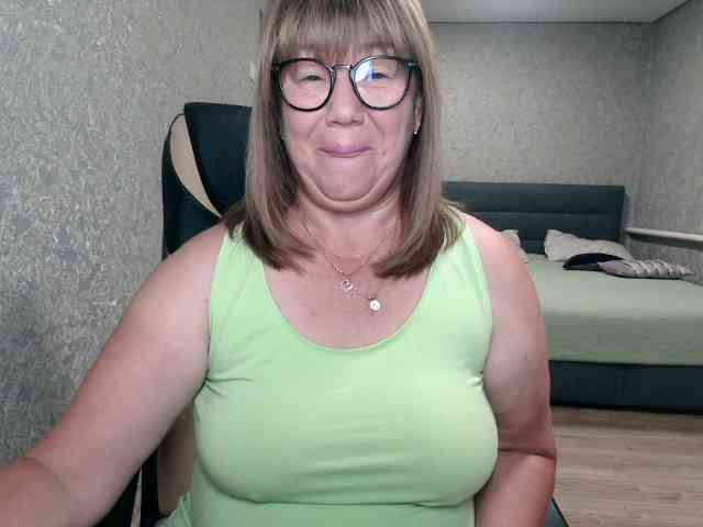 SonyaNightt webcam