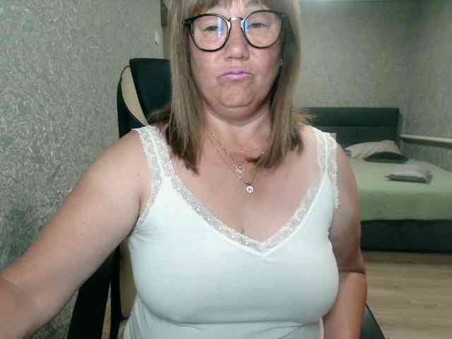 SonyaNightt webcam
