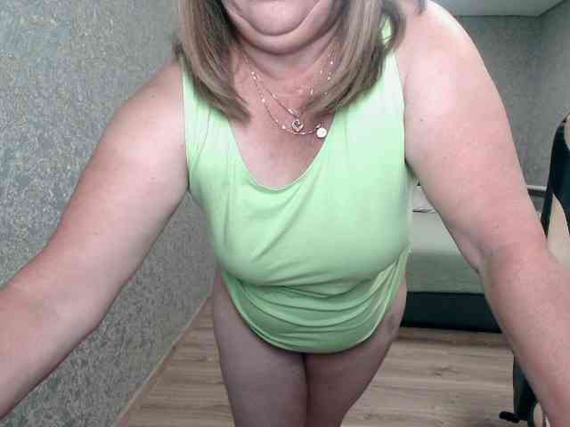 SonyaNightt webcam