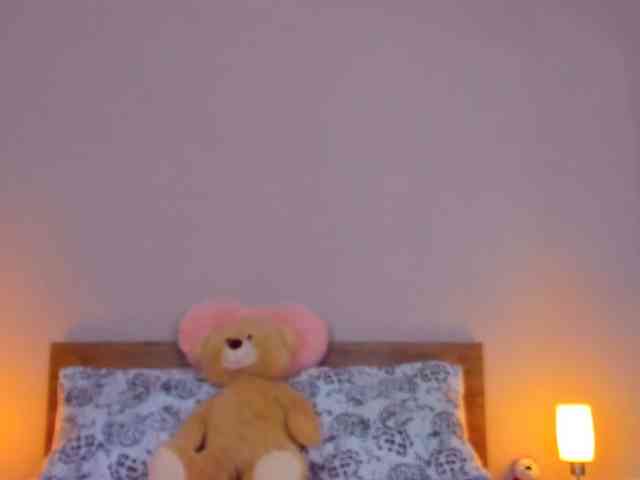 AllesyaMonroe webcam