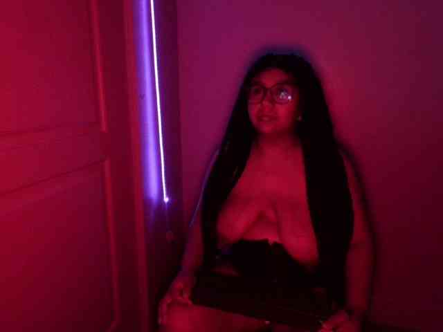 xXxEnMasCaraDosxXx webcam